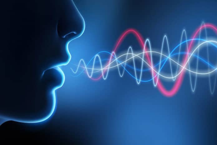 可穿戴式振動(dòng)傳感器,用于精確的語音識(shí)別 可穿戴式振動(dòng)傳感器,用于精確的語音識(shí)別